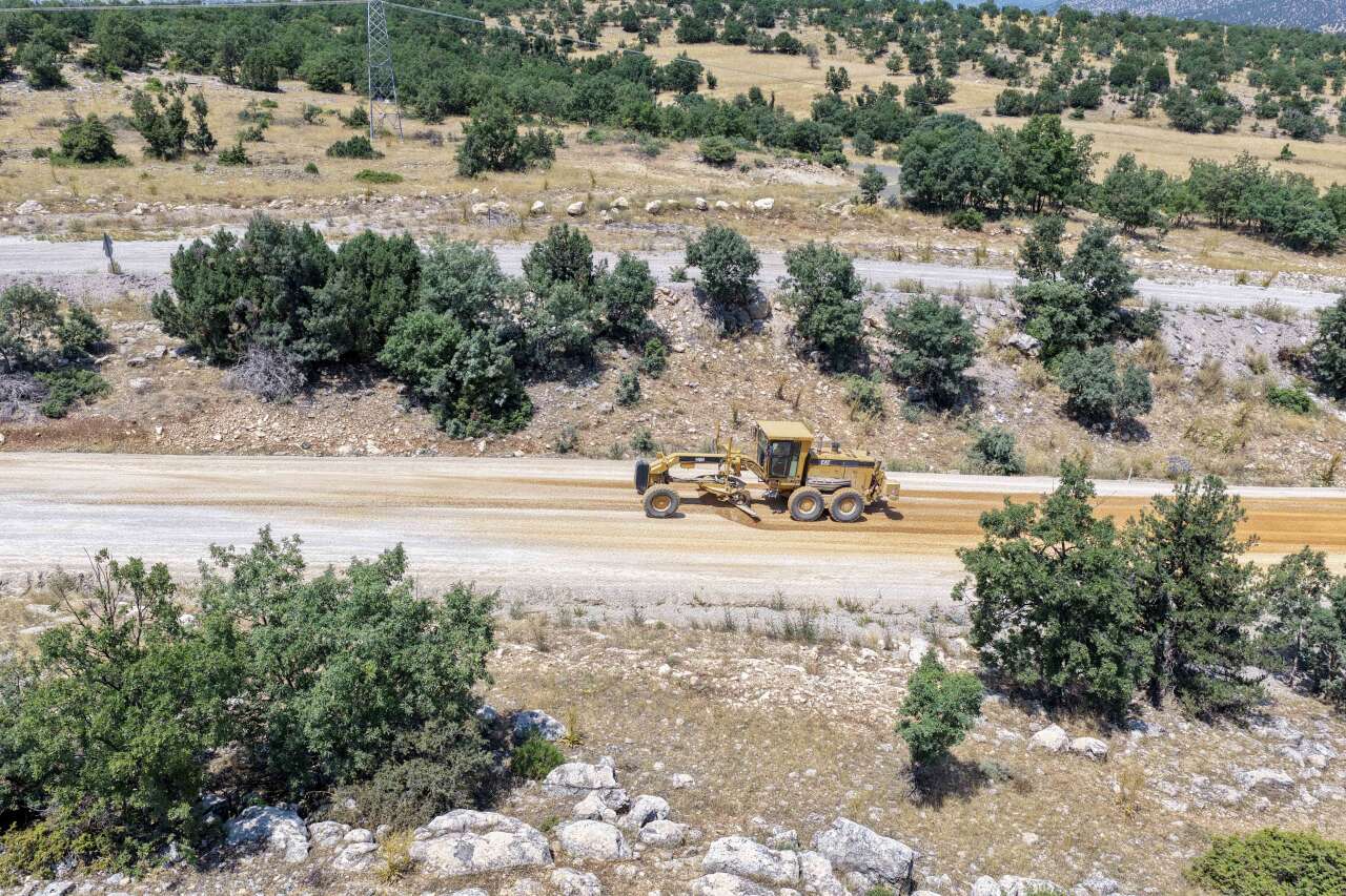 Konya’da 15,5 kilometrelik ulaşım atağı! Meram’da iki önemli yol yenileniyor 6